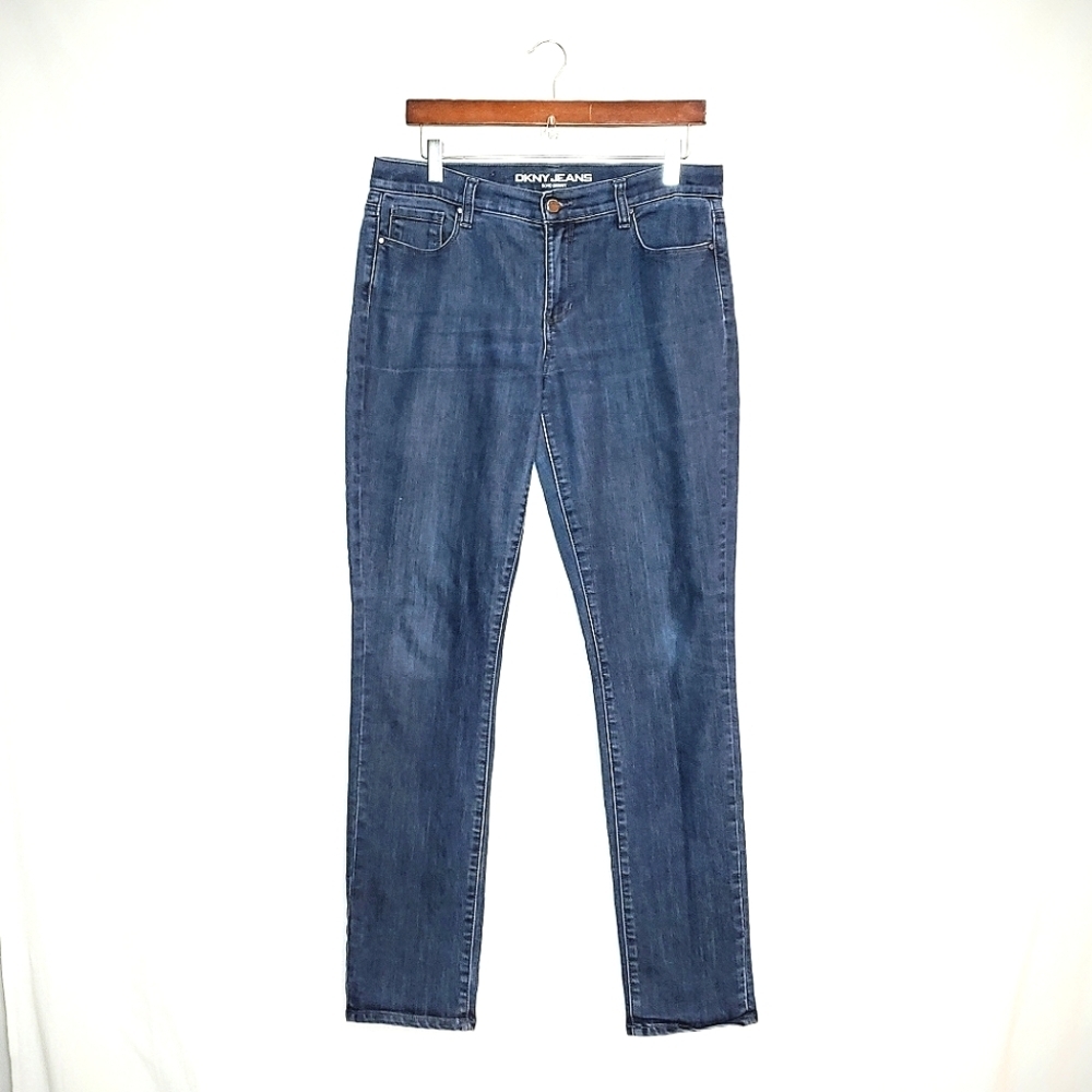 DKNY Soho Skinny jeans. Blue size 06